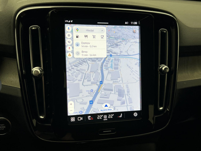 Volvo XC40 B4 PLUS BRIGHT AUT CZ