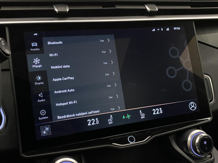 Lynk & Co 01 PHEV DCT AUT 1.maj. REZERVACE