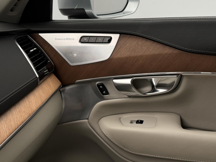 Volvo XC90 T8 AWD RECHARGE INSCRIPTION
