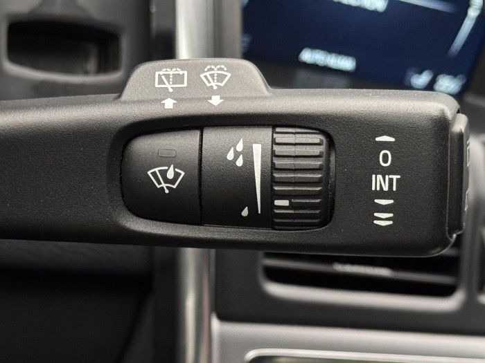 Volvo XC60 D4 SUMMUM AUT CZ 2.4 d Summum