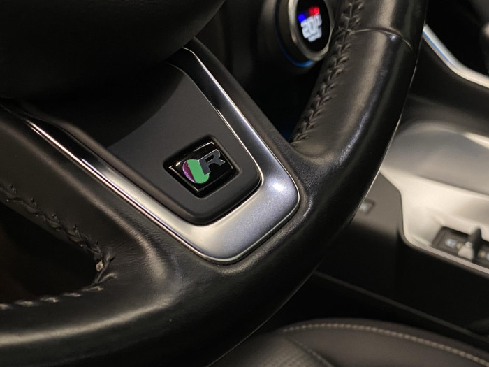 Jaguar E-Pace P300 AWD R-DYNAMIC REZERVACE 2.0 Dynamic