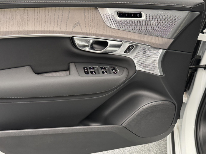 Volvo XC90 T8 AWD RECHARGE ULTIMATE CZ