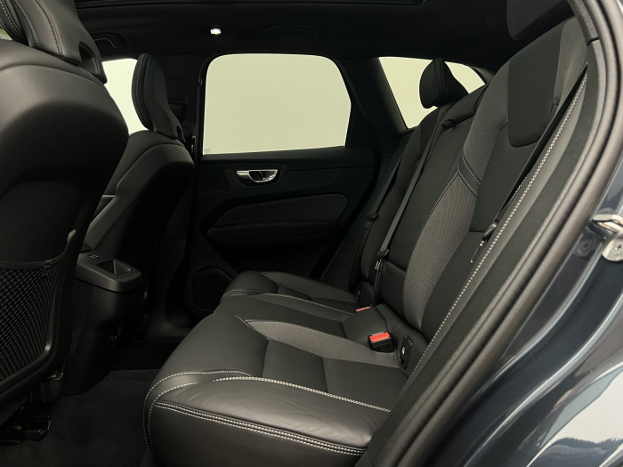 Volvo XC60 B5 AWD BLACK EDITION PLUS AUT