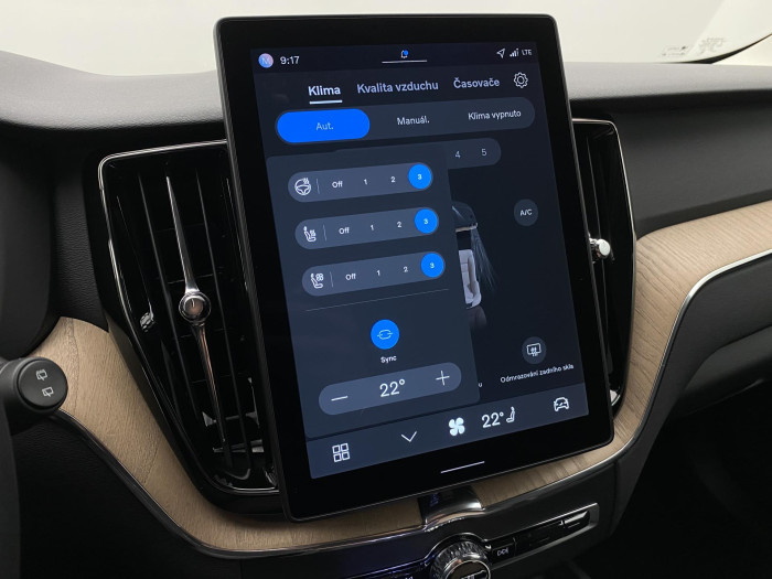 Volvo XC60 B5 AWD AUT DARK PLUS