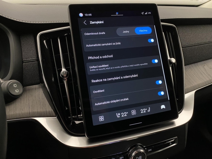 Volvo XC90 T8 AWD RECHARGE BRIGHT PLUS 7m