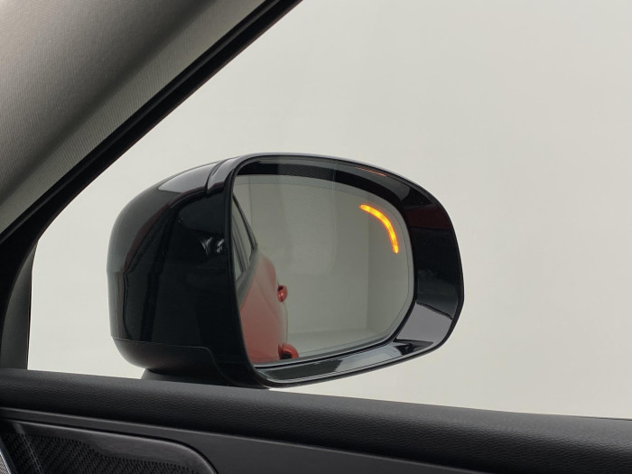 Volvo XC60 B5 AWD DARK PLUS REZERVACE