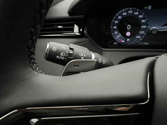 Land Rover Range Rover Velar D200 S AWD Aut 2.0 d