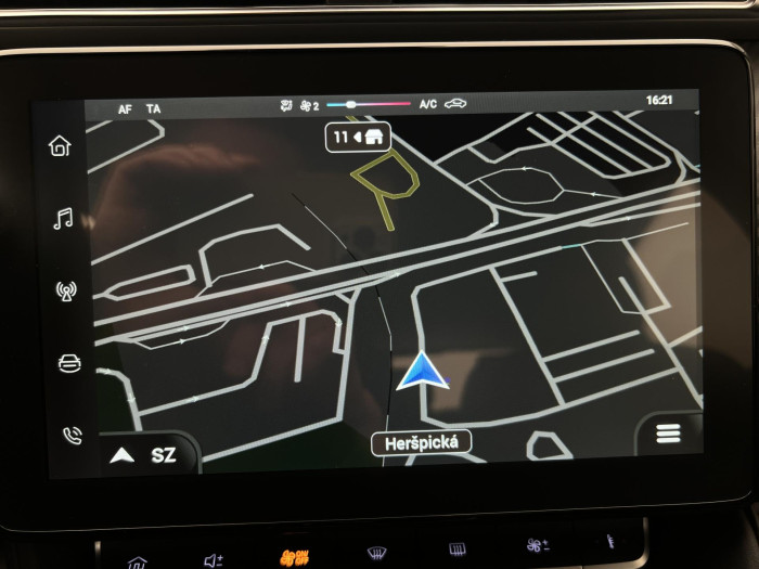 MG ZS 1.0T EXCLUSIVE AUT CZ 1.maj. 1.0 Exclusive