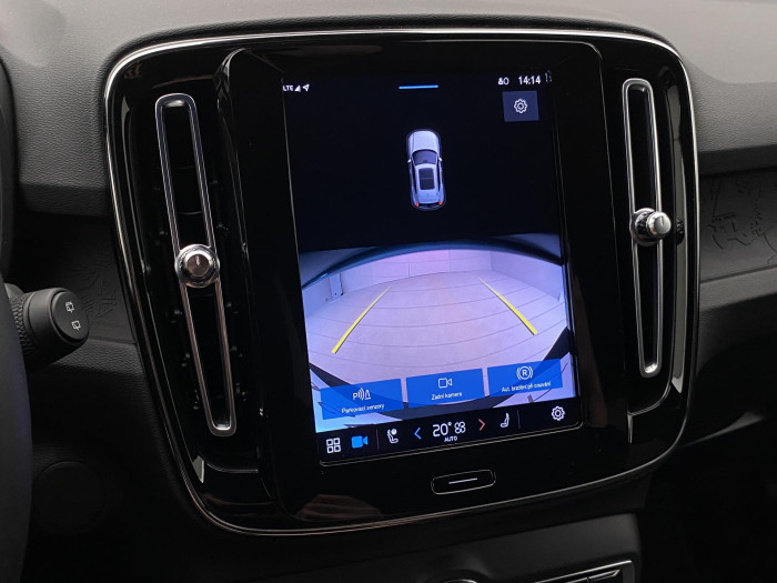 Volvo XC40 CORE SINGLE MOTOR RECHARGE