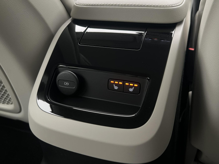 Volvo V90 T6 AWD RECHARGE INSCRIPTION CZ