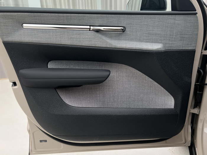 Volvo EX30 PURE TWIN PERFORMANCE ULTRA