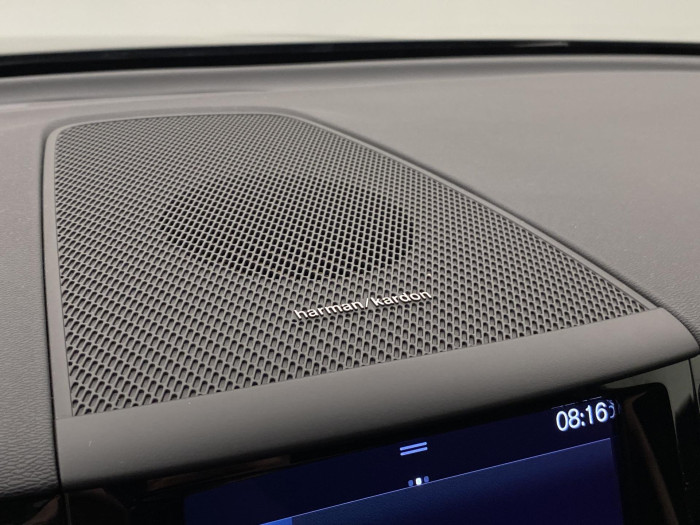 Volvo XC60 B4 AWD DARK PLUS AUT