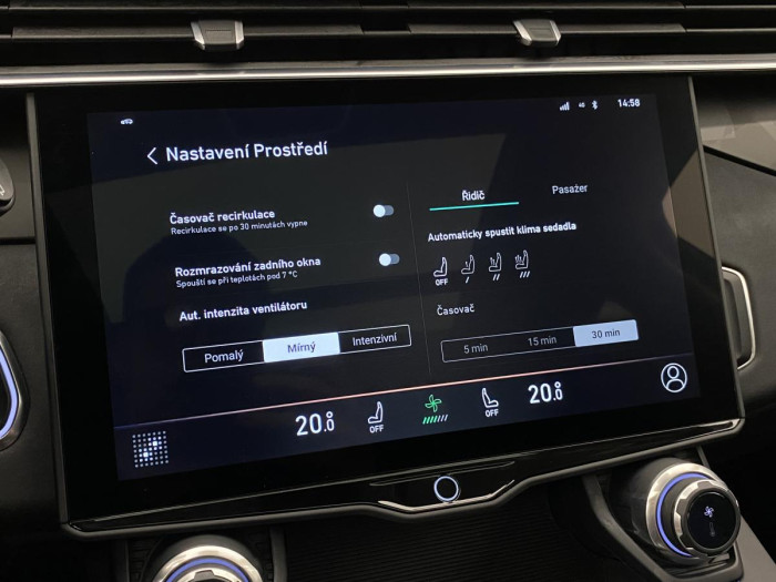 Lynk & Co 01 PHEV DCT AUT REZERVACE