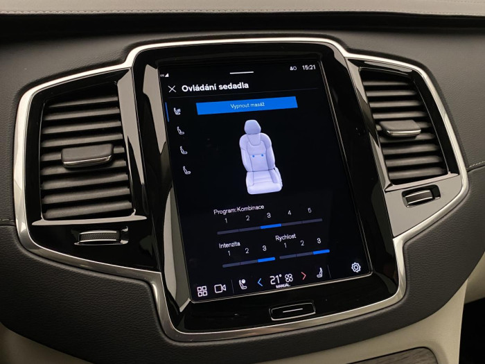 Volvo XC90 B5 AWD ULTIMATE REZERVACE