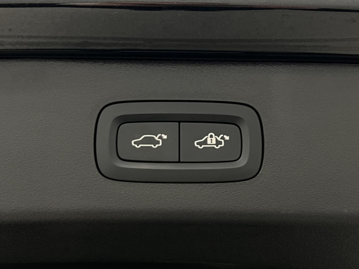 Lynk & Co 01 PHEV DCT AUT