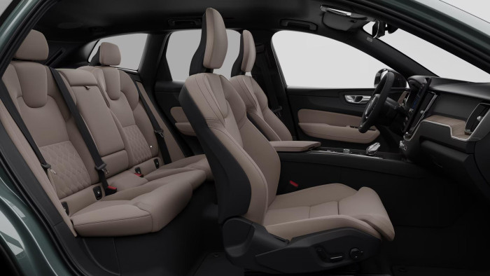 Volvo XC60 B5 AWD AUT DARK PLUS