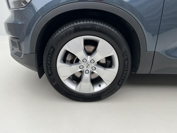 Volvo XC40 B4 MOMENTUM AUT 1.maj. 2.0 Momentum