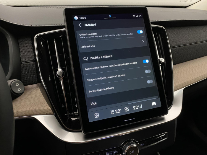 Volvo XC90 T8 AWD RECHARGE BRIGHT PLUS 7m