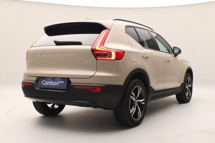 Volvo XC40 B3 AUT DARK PLUS