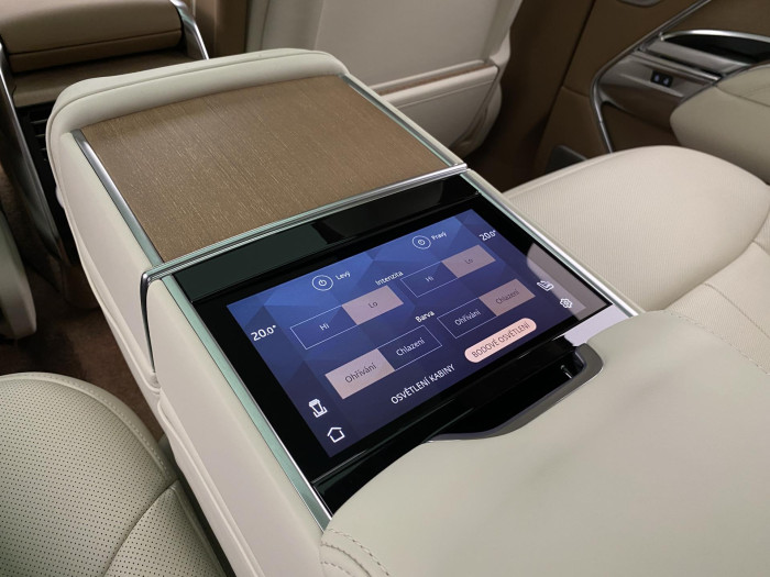 Land Rover Range Rover SV P530 SWB AWD AUT CZ