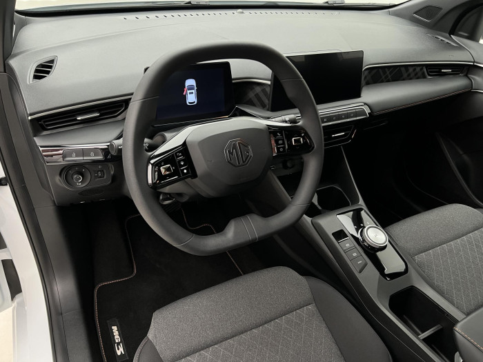 MG MG3 1.5 EMOTION Hybrid+ AUT CZ