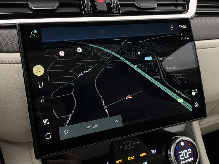 Jaguar F-Pace SVR 5.0 AWD AUT REZERVACE