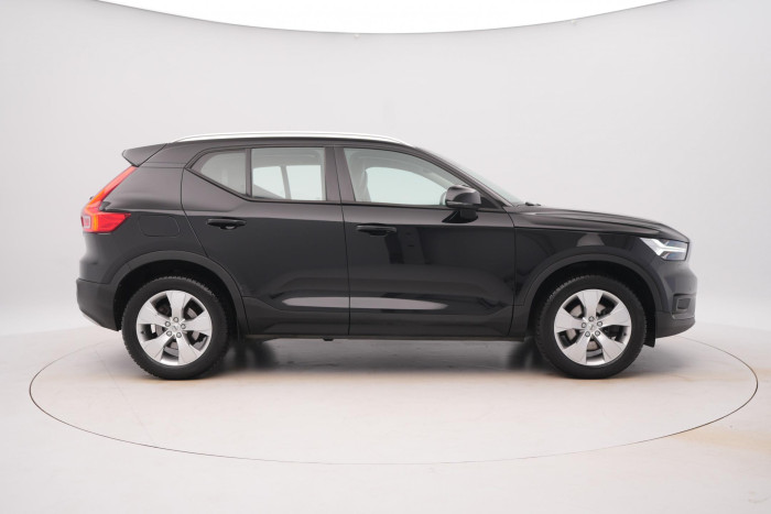 Volvo XC40 D4 AWD MOMENTUM 2.0 d Momentum