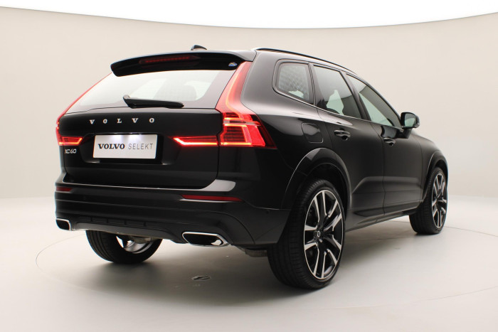 Volvo XC60 B5 AWD R-DESIGN AUT