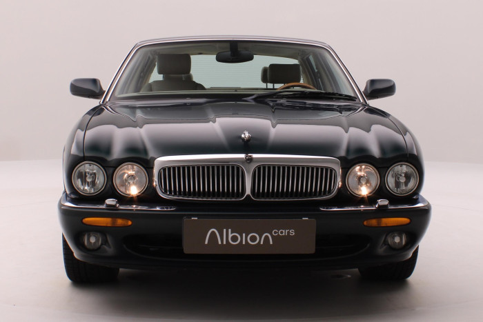 Jaguar XJ V8 4.0 SOVEREIGN AUT 4.0 V8