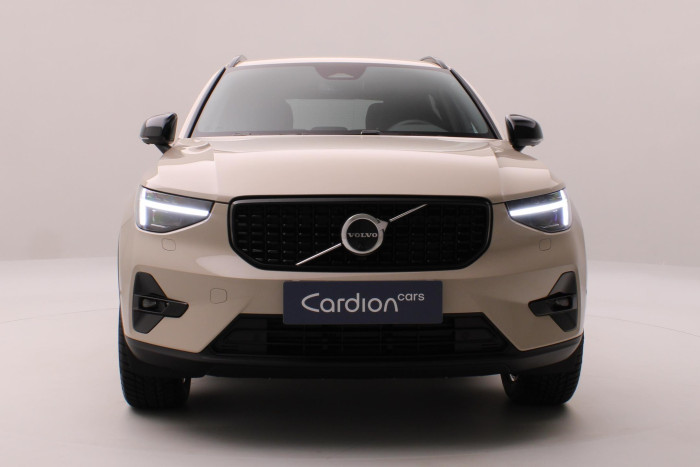 Volvo XC40 B3 AUT DARK PLUS