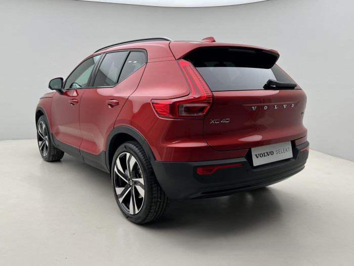 Volvo XC40 B3 ULTRA DARK AUT CZ 1.maj.