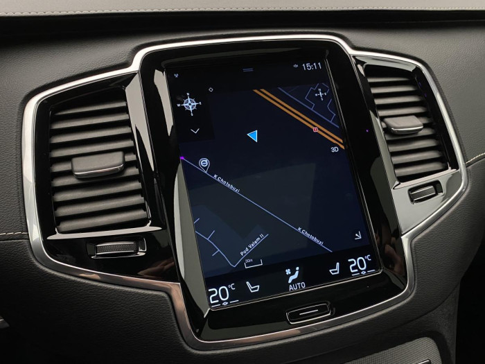 Volvo XC90 D5 AWD R-DESIGN AUT REZERVACE 2.0 d