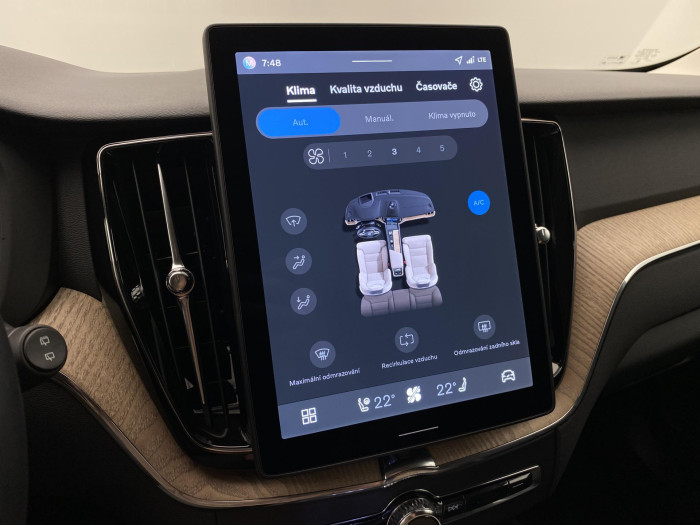 Volvo XC60 T8 AWD RECHARGE BRIGHT PLUS CZ