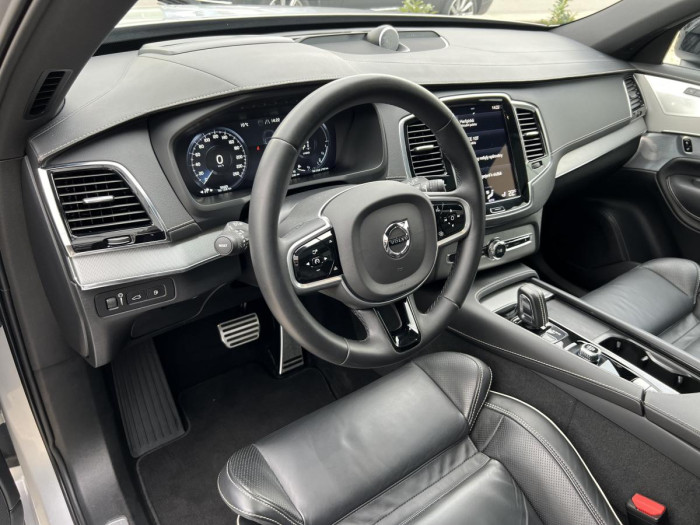 Volvo XC90 T8 AWD R-DESIGN Aut REZERVACE