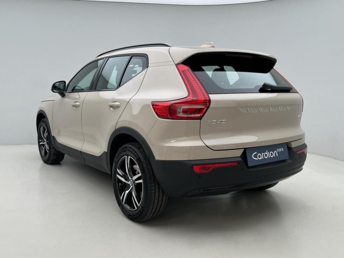 Volvo XC40 B3 DARK PLUS AUT