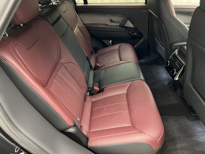 Land Rover Range Rover Sport D300 DYNAMIC SE AWD AUT CZ 3.0 d Dynamic SE