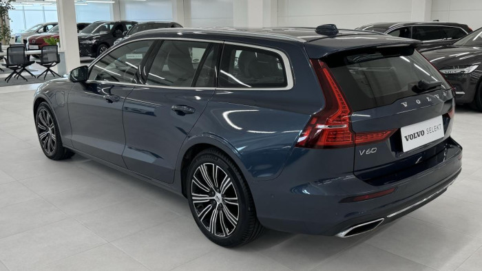 Volvo V60 T6 RECHARGE AWD REZERVACE