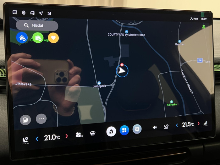 Lynk & Co 08 MORE PHEV