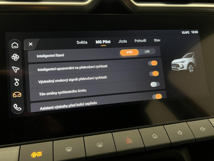 MG ZS 1.5 EXCITE CZ 1.maj.