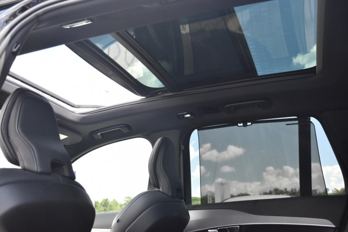 Volvo XC90 B5 AWD PLUS BRIGHT PANORAMA