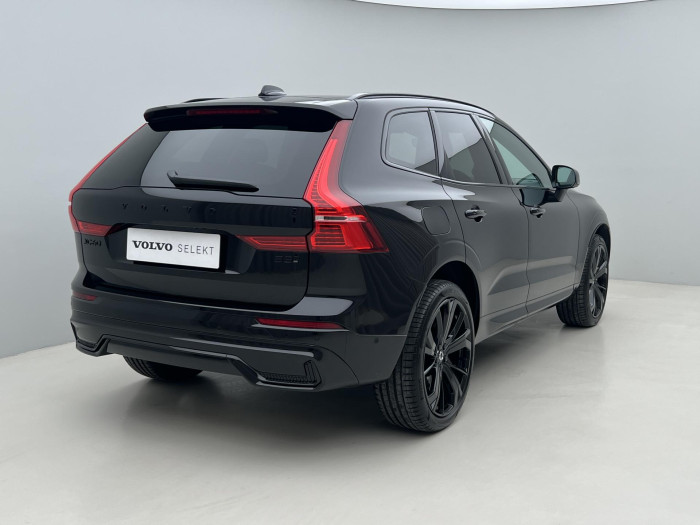 Volvo XC60 B5 AWD BLACK EDITION AUT CZ 2.0 Edition