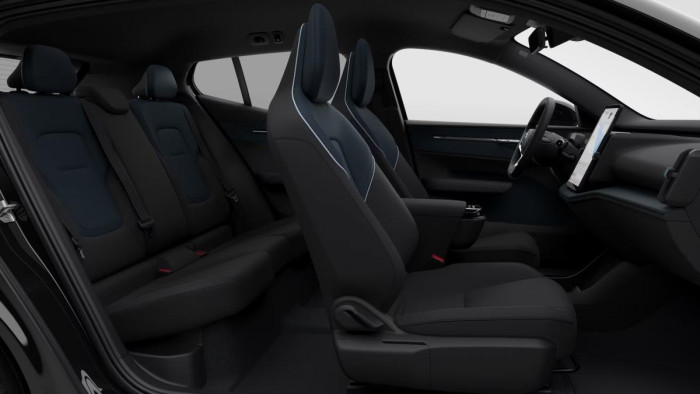 Volvo EX30 PURE ELECTRIC RECHAR. CORE RWD