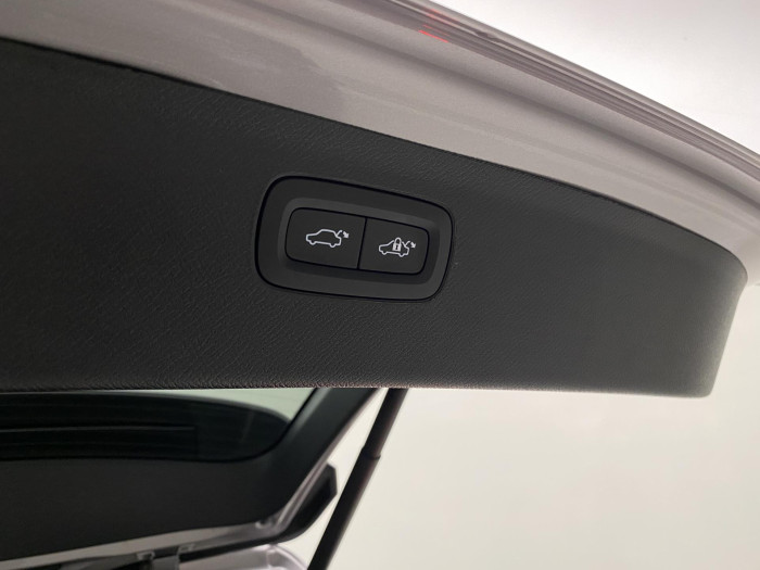 Volvo XC90 B5 AWD DARK PLUS AUT CZ 7míst