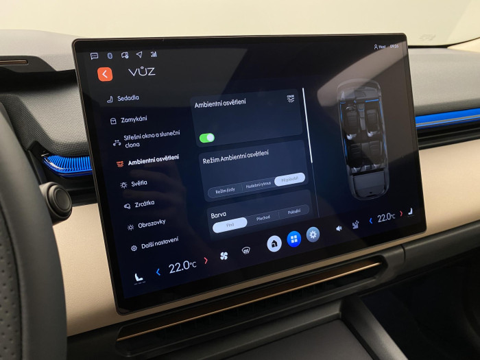 Lynk & Co 08 MORE PHEV