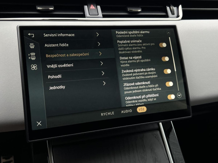 Land Rover Range Rover Evoque P250 DYNAMIC SE AWD Aut 2.0 Dynamic SE