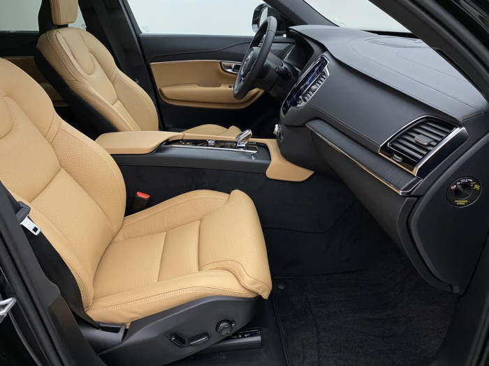 Volvo XC90 B5 AWD AUT BRIGHT PLUS 7míst 2.0 Plus