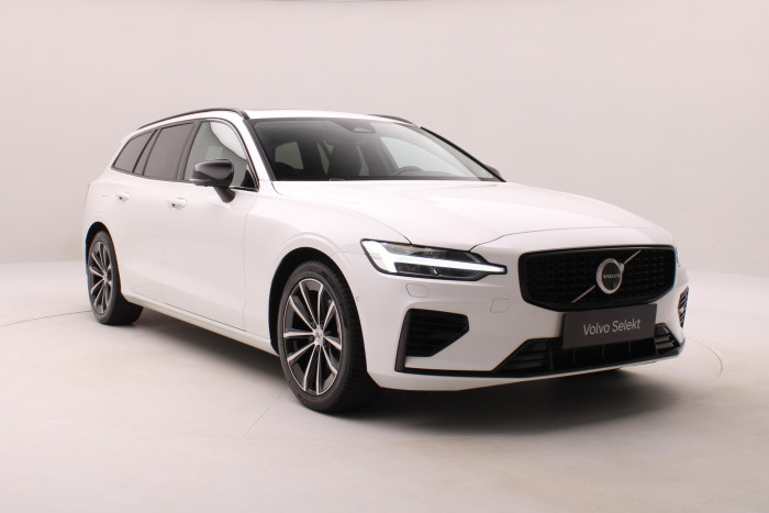 Volvo V60 T8 AWD RECHARGE DARK PLUS CZ