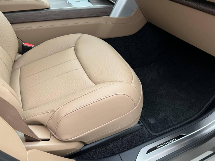 Land Rover Range Rover P460e AUTOBIOGRAPHY