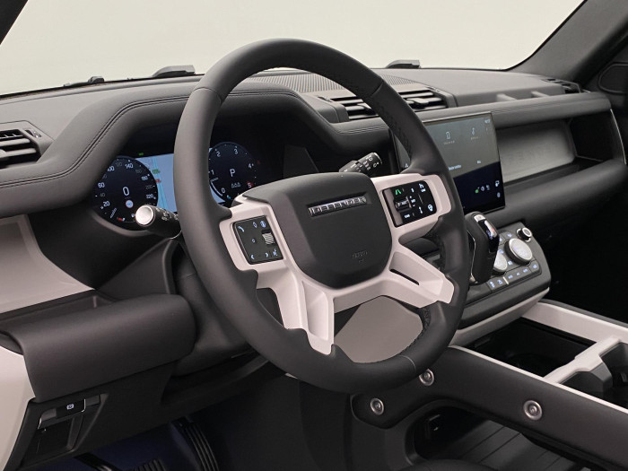 Land Rover Defender 110 D200 S AWD AUT 3.0 d