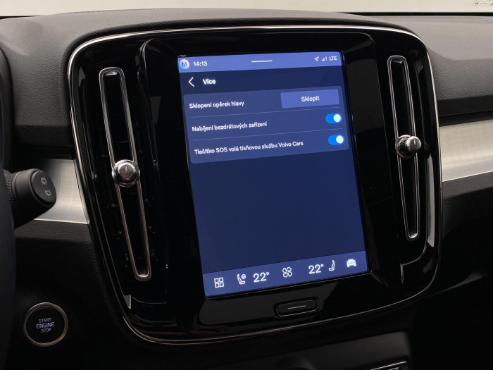 Volvo XC40 B3 AUT PLUS BLACK EDITION